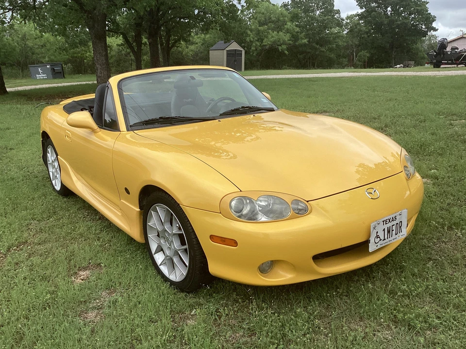 2002 Mazda NB MX-5 Miata - Image 13 of 31