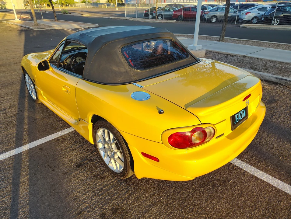 2002 Mazda NB MX-5 Miata - Image 13 of 31