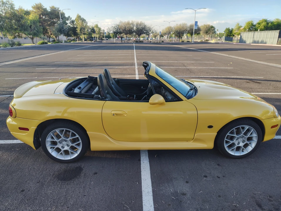2002 Mazda NB MX-5 Miata - Image 22 of 31