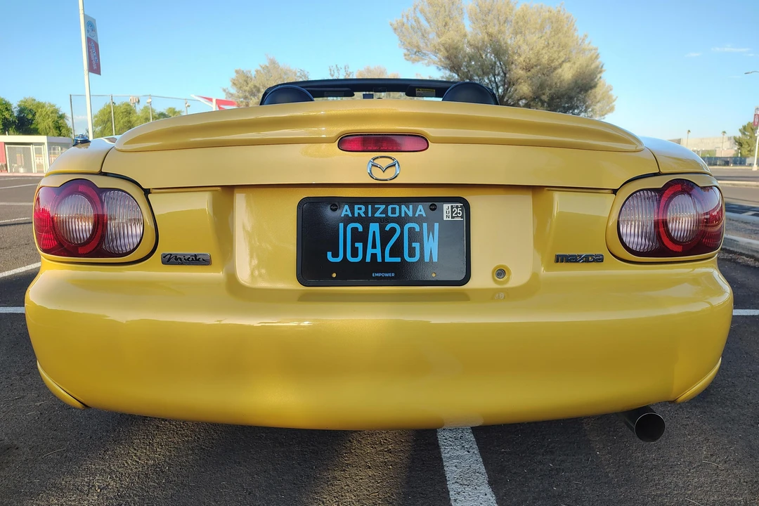 2002 Mazda NB MX-5 Miata - Image 5 of 31