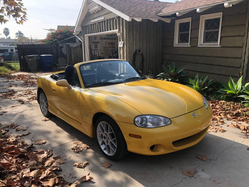 2002 Mazda NB MX-5 Miata - Image 18 of 31