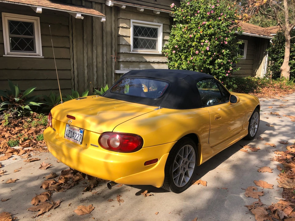 2002 Mazda NB MX-5 Miata - Image 21 of 31
