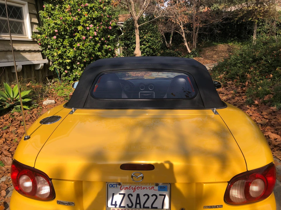 2002 Mazda NB MX-5 Miata - Image 24 of 31