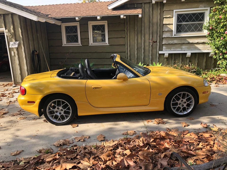 2002 Mazda NB MX-5 Miata - Image 17 of 31