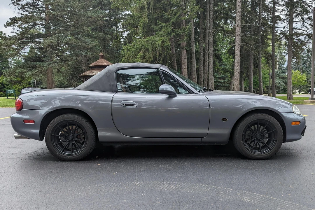 2002 Mazda NB MX-5 Miata - Image 3 of 31