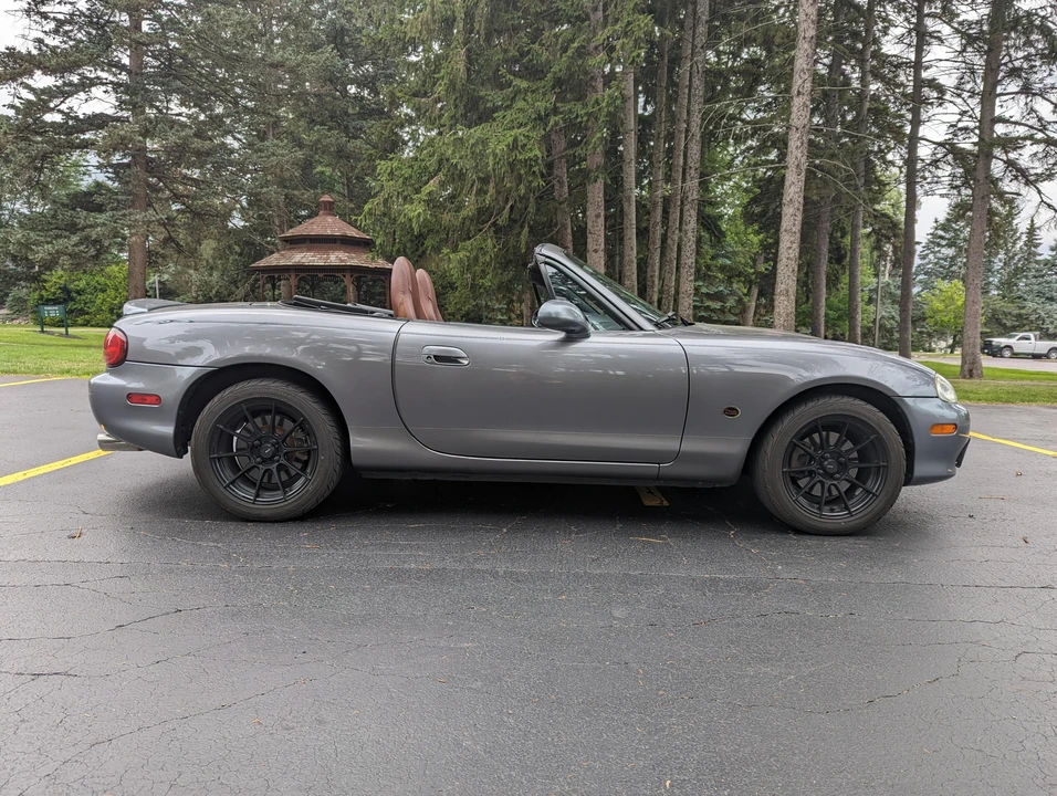 2002 Mazda NB MX-5 Miata - Image 10 of 31