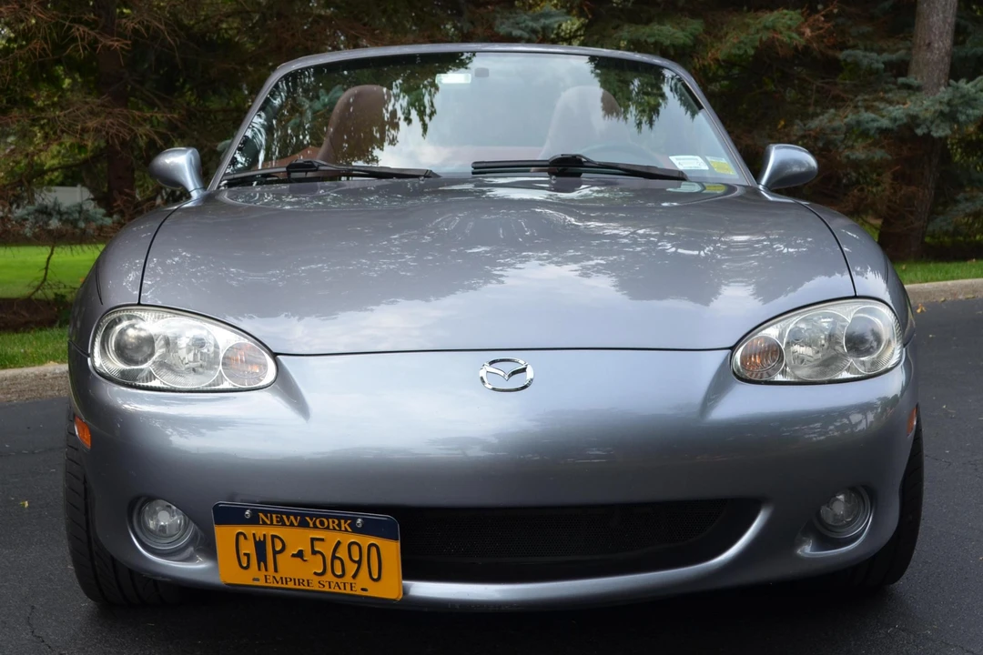 2002 Mazda NB MX-5 Miata - Image 2 of 31