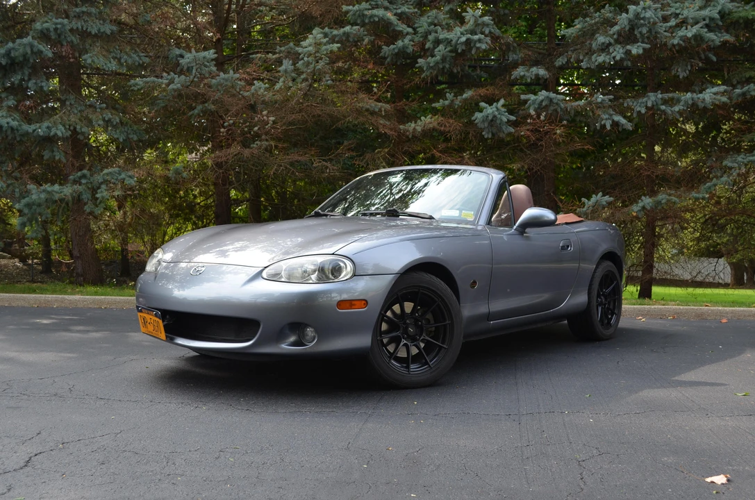 2002 Mazda NB MX-5 Miata - Image 6 of 31