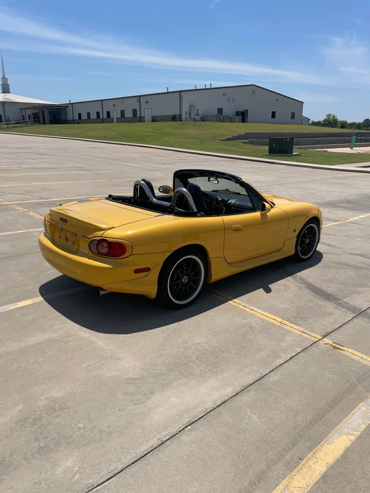 2002 Mazda NB MX-5 Miata - Image 10 of 31