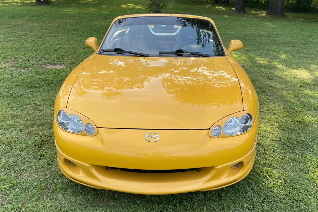 2002 Mazda NB MX-5 Miata - Image 2 of 31