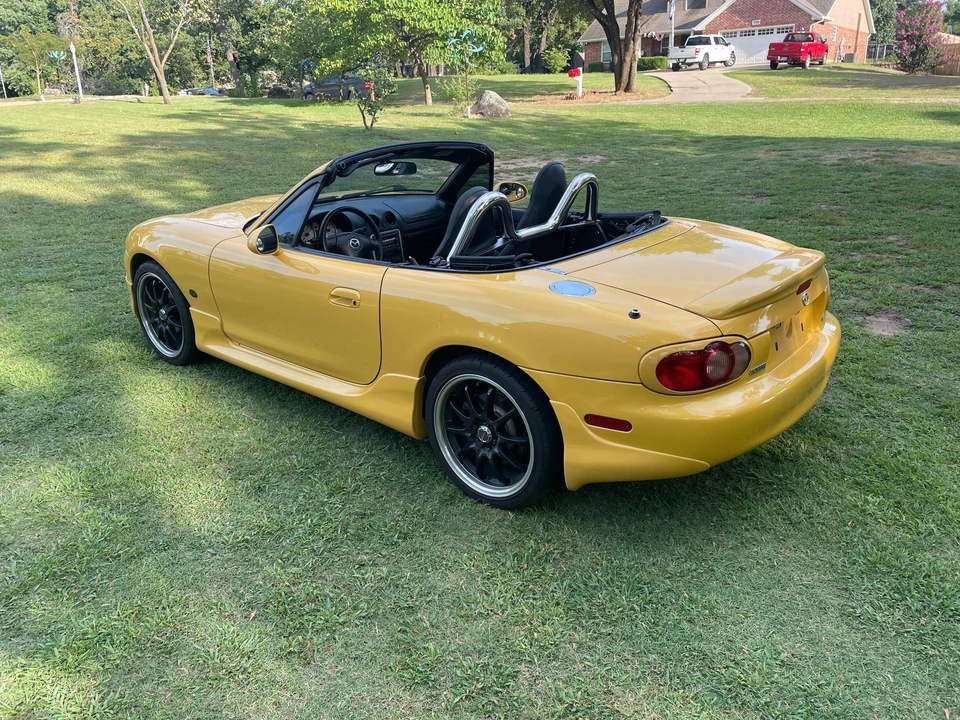 2002 Mazda NB MX-5 Miata - Image 14 of 31