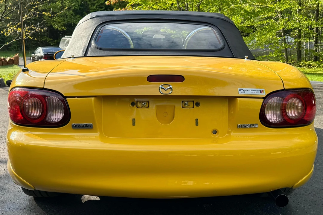 2002 Mazda NB MX-5 Miata - Image 5 of 31
