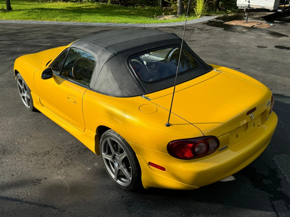 2002 Mazda NB MX-5 Miata - Image 17 of 31
