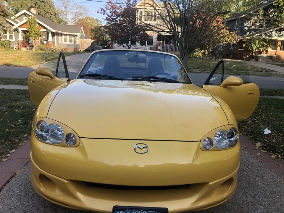 2002 Mazda NB MX-5 Miata - Image 28 of 31