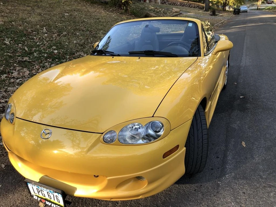 2002 Mazda NB MX-5 Miata - Image 4 of 31