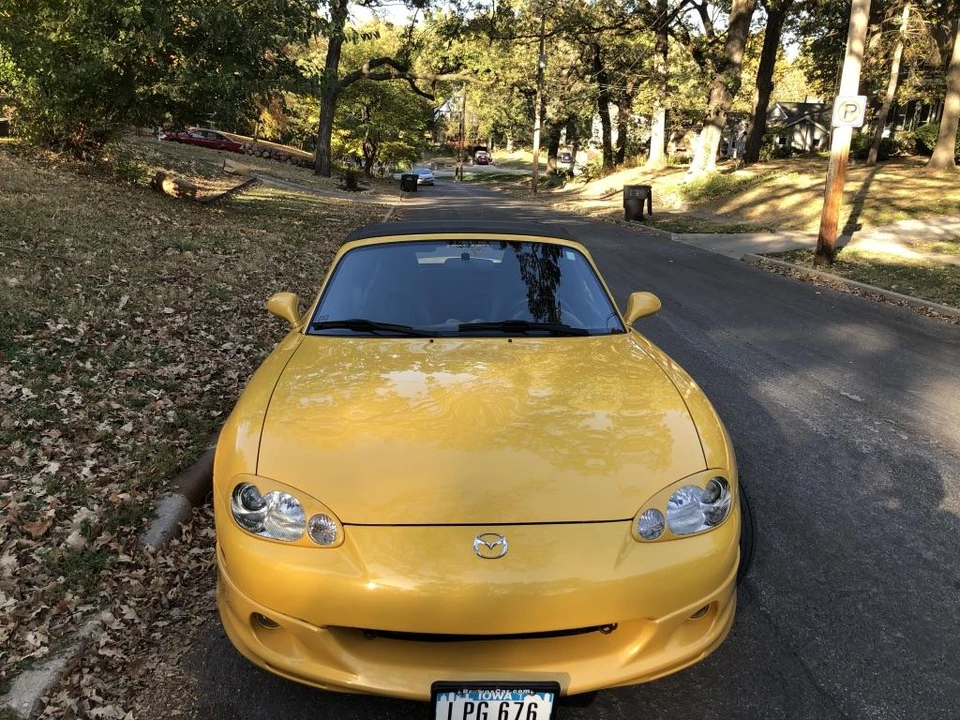 2002 Mazda NB MX-5 Miata - Image 26 of 31