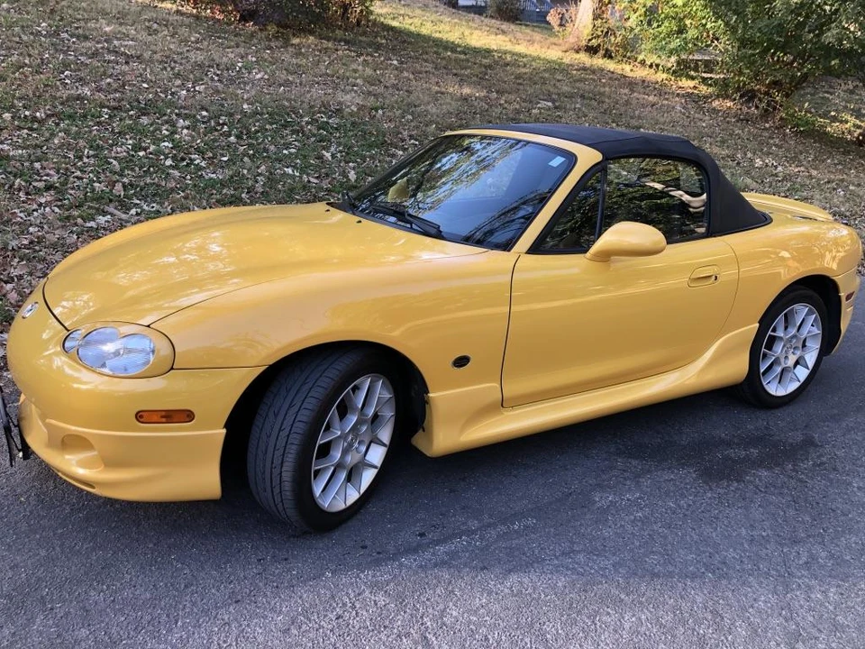 2002 Mazda NB MX-5 Miata - Image 6 of 31