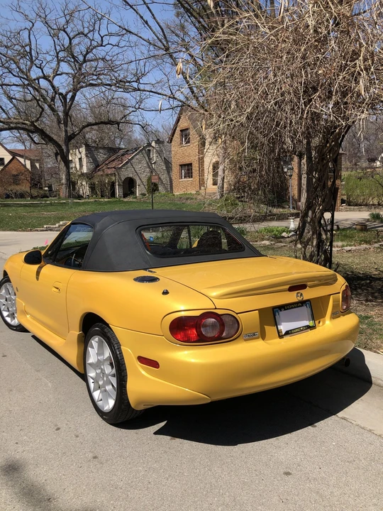 2002 Mazda NB MX-5 Miata - Image 17 of 31