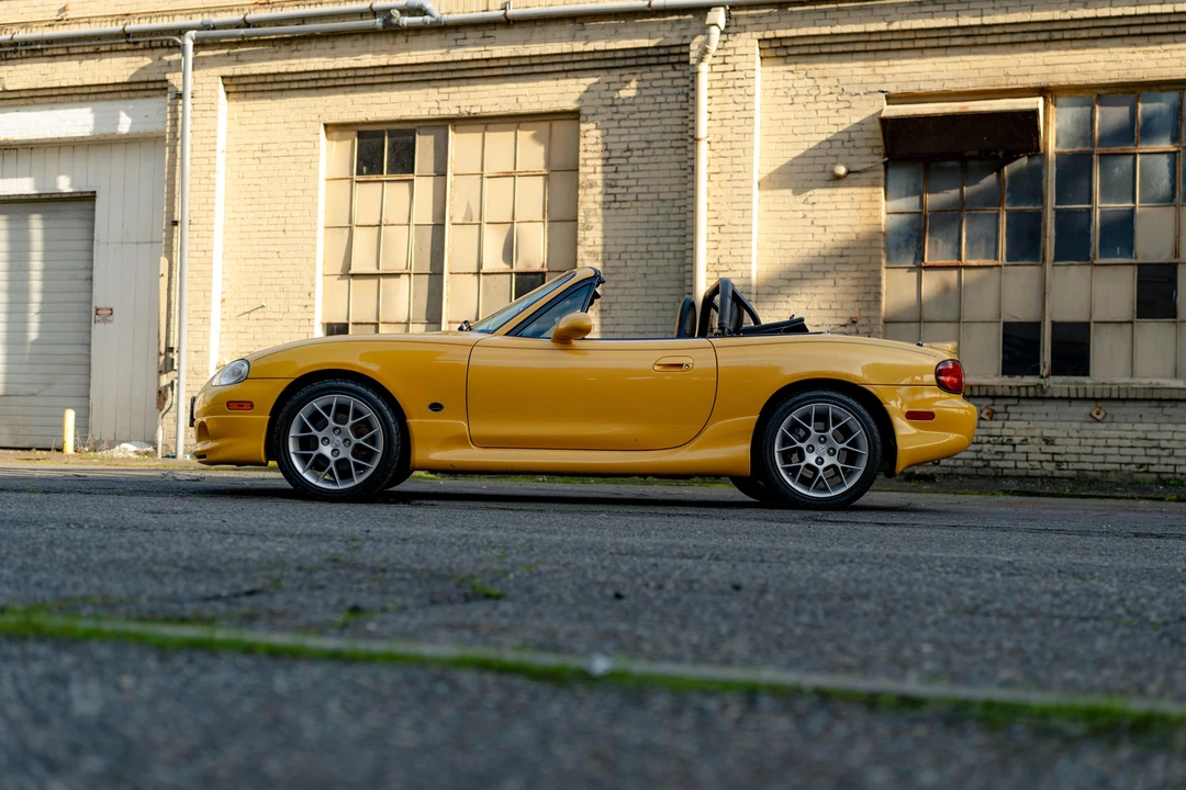 2002 Mazda NB MX-5 Miata - Image 14 of 31