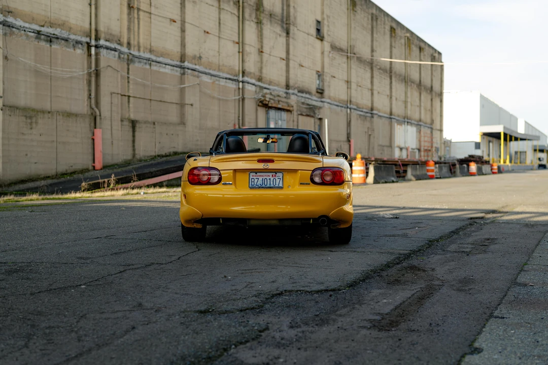 2002 Mazda NB MX-5 Miata - Image 21 of 31