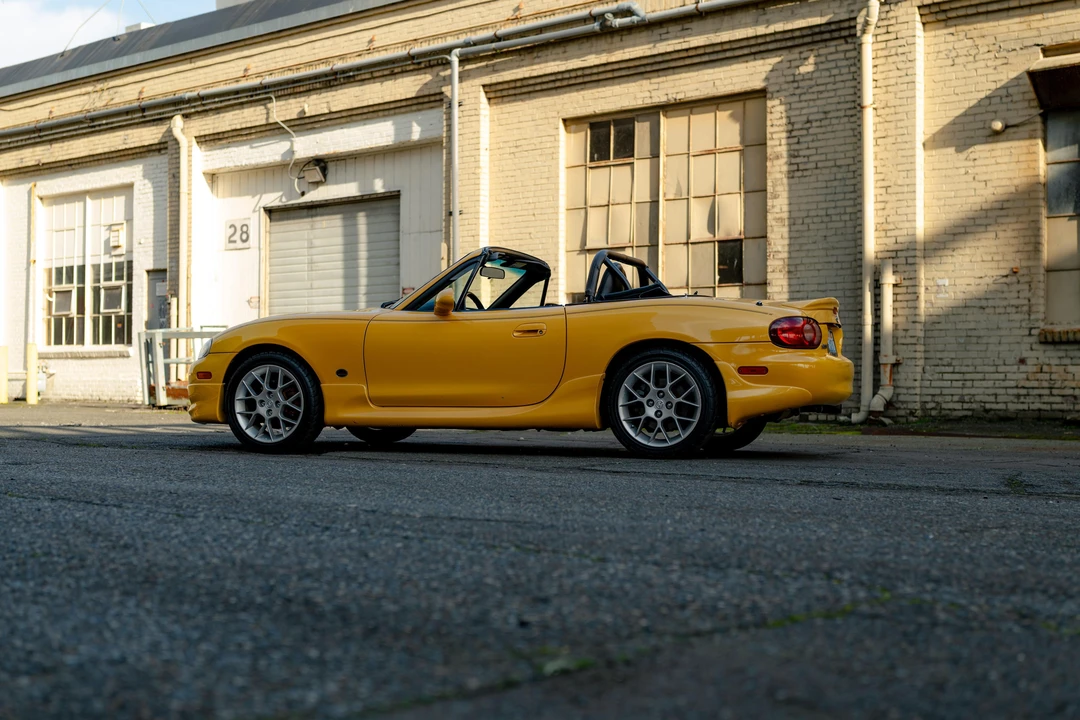 2002 Mazda NB MX-5 Miata - Image 15 of 31