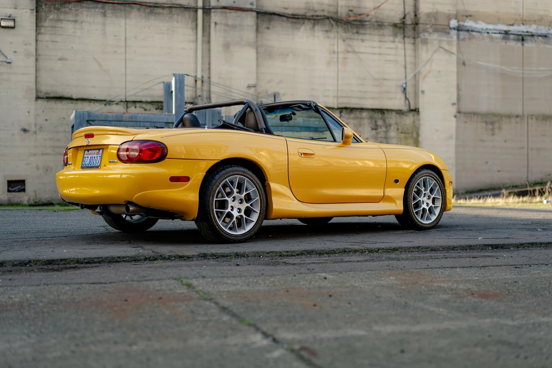 2002 Mazda NB MX-5 Miata - Image 26 of 31