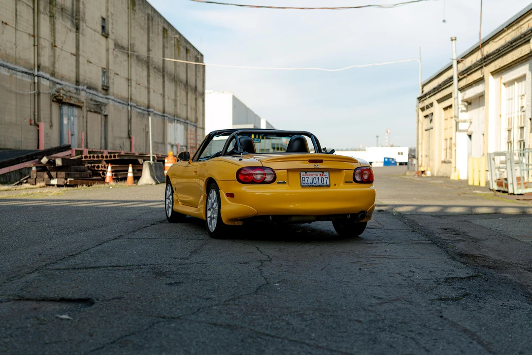 2002 Mazda NB MX-5 Miata - Image 19 of 31
