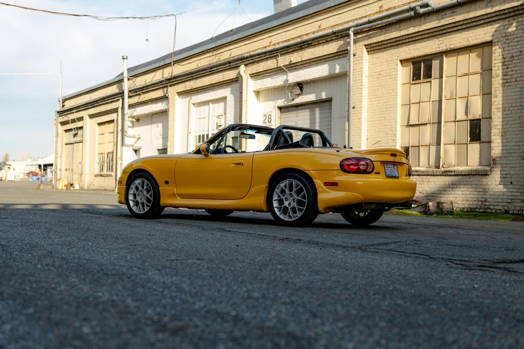 2002 Mazda NB MX-5 Miata - Image 18 of 31