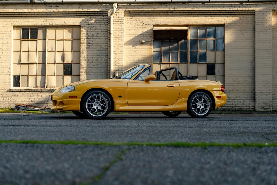 2002 Mazda NB MX-5 Miata - Image 11 of 31