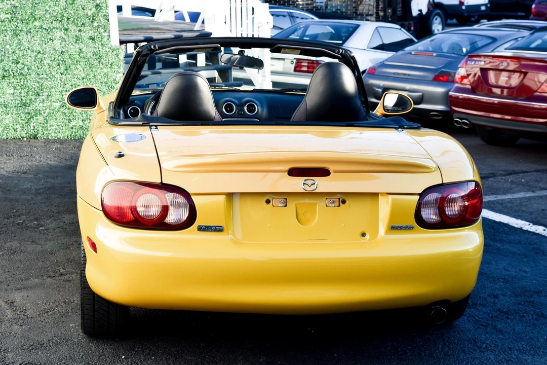 2002 Mazda NB MX-5 Miata - Image 22 of 31