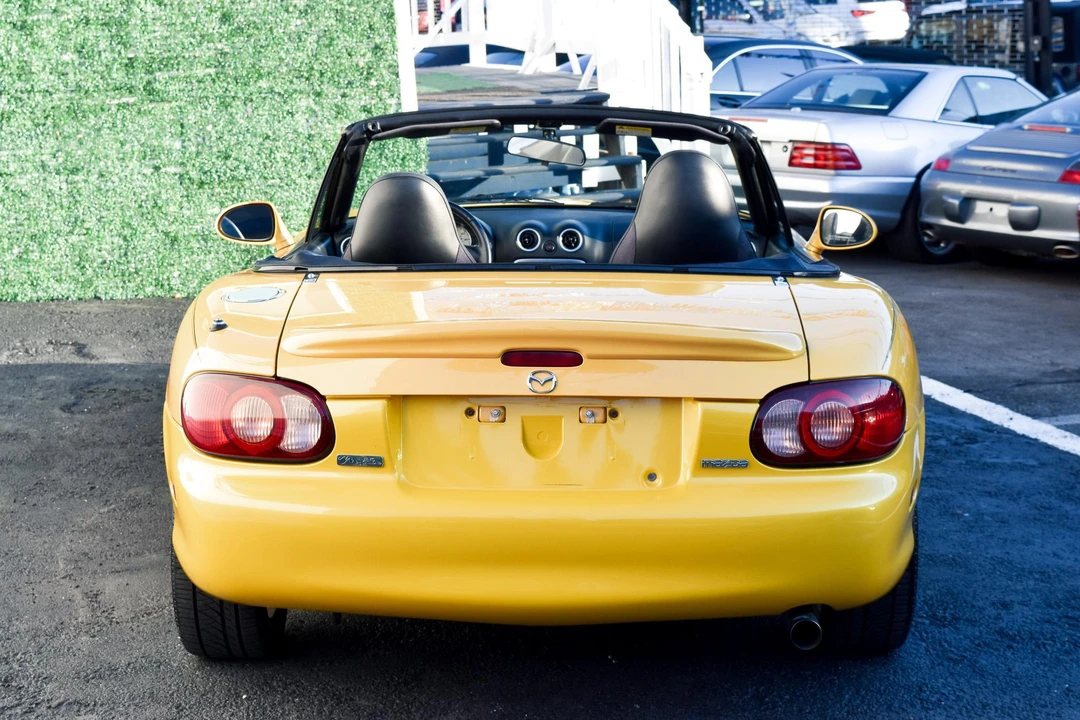 2002 Mazda NB MX-5 Miata - Image 23 of 31