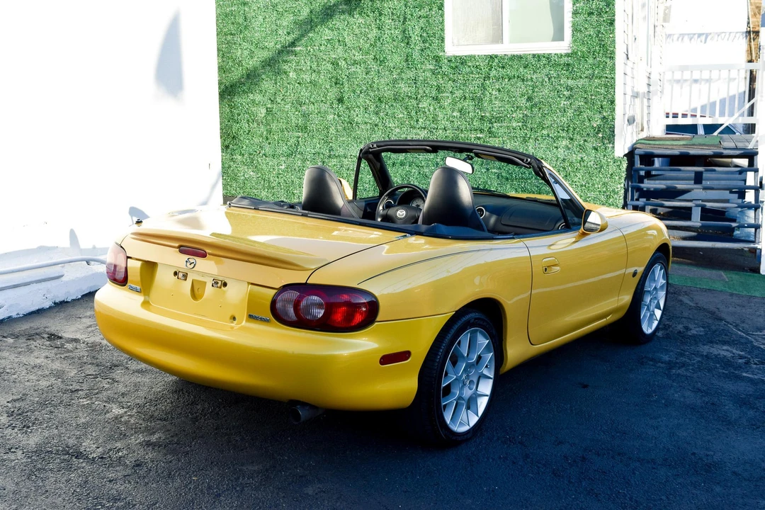 2002 Mazda NB MX-5 Miata - Image 30 of 31