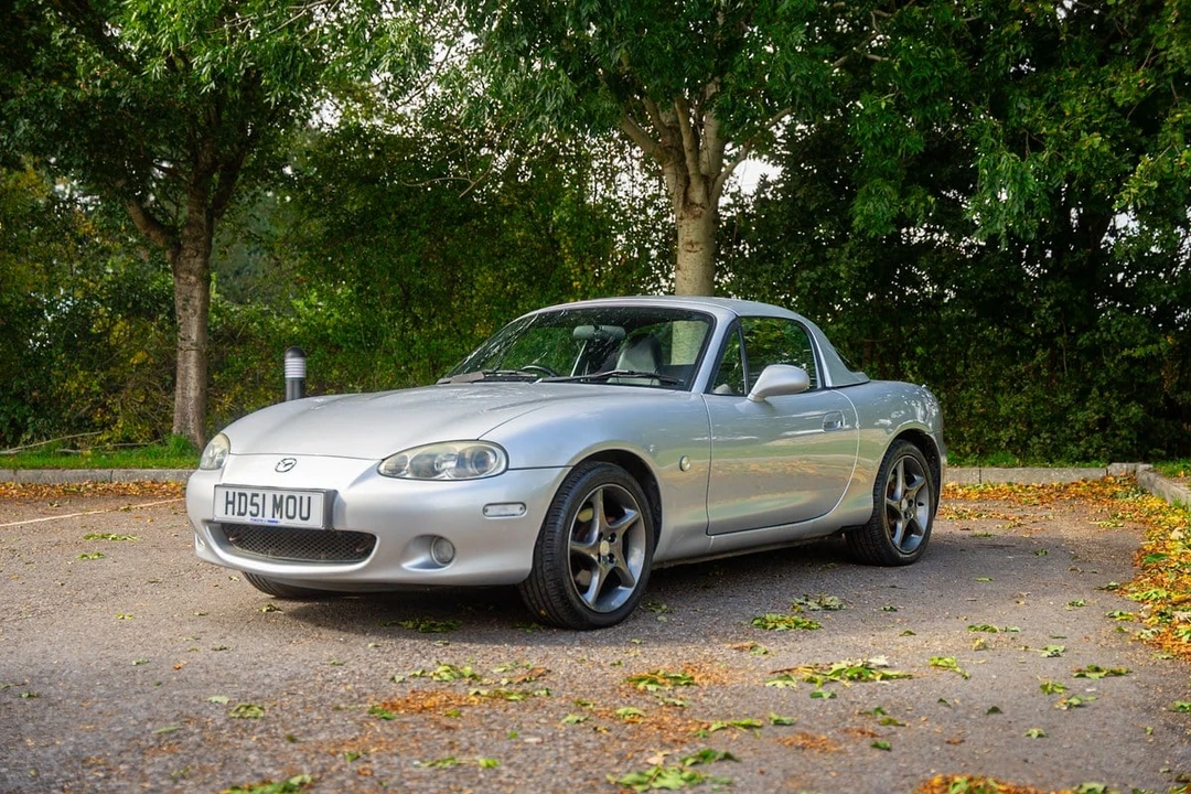2002 Mazda NB MX-5 Miata - Image 10 of 30
