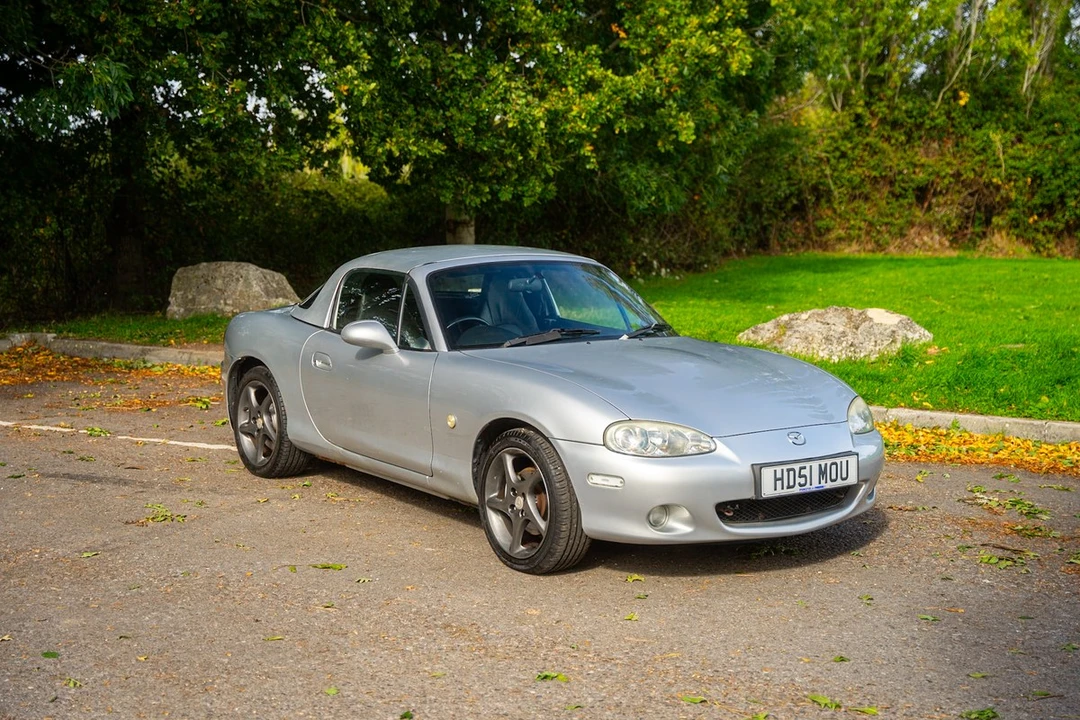 2002 Mazda NB MX-5 Miata - Image 3 of 30