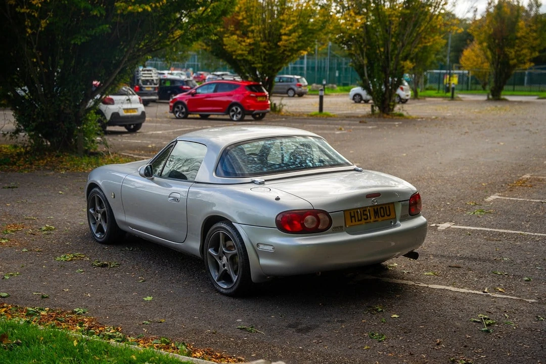 2002 Mazda NB MX-5 Miata - Image 16 of 30
