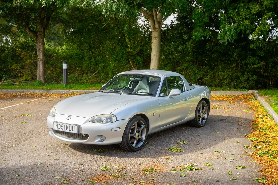 2002 Mazda NB MX-5 Miata - Image 9 of 30