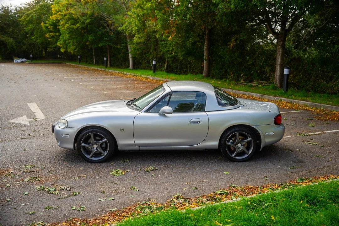 2002 Mazda NB MX-5 Miata - Image 13 of 30