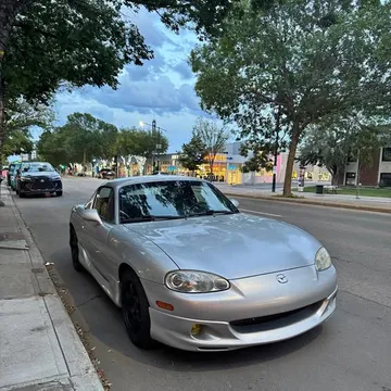 2002 Mazda MX-5