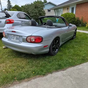 2002 Mazda MX-5