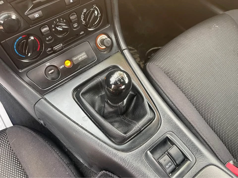 2002 Mazda NB MX-5 Miata - Image 16 of 20