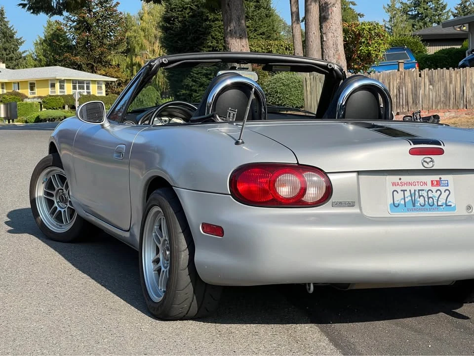 2002 Mazda NB MX-5 Miata - Image 3 of 11