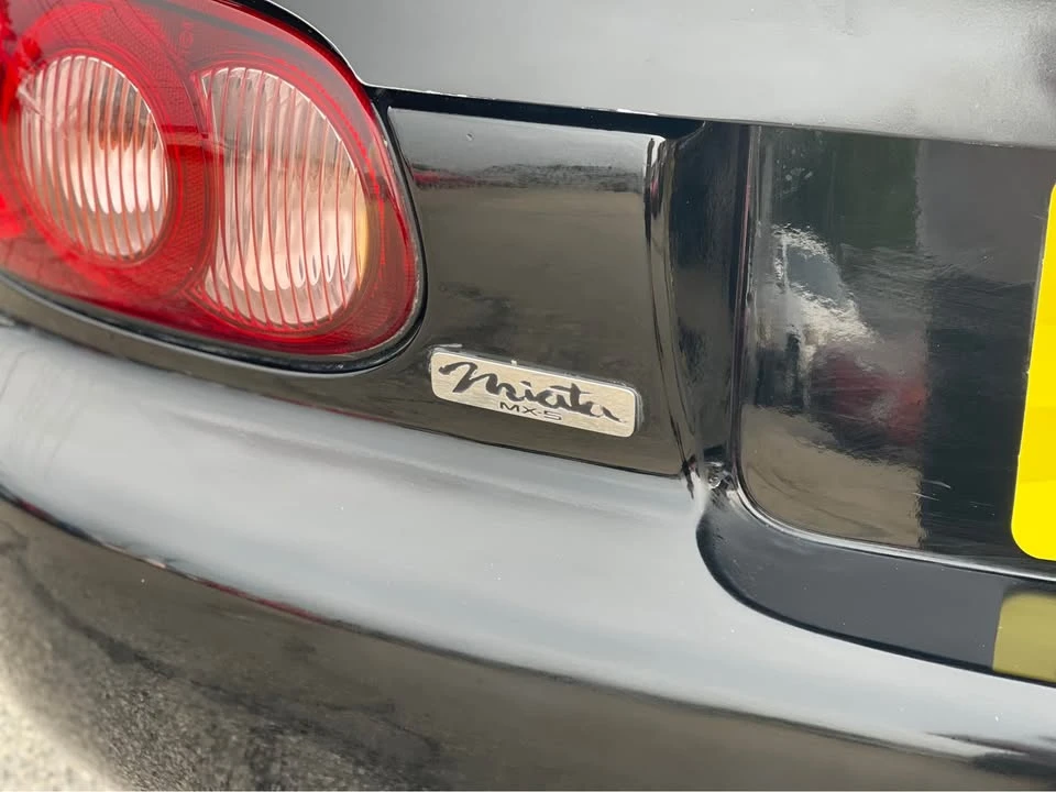 2002 Mazda NB MX-5 Miata - Image 6 of 20