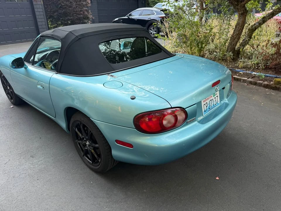 2002 Mazda NB MX-5 Miata - Image 5 of 20