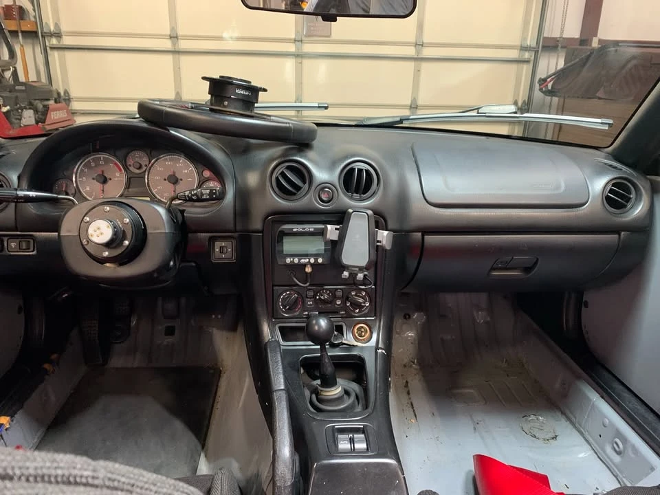 2002 Mazda NB MX-5 Miata - Image 6 of 20
