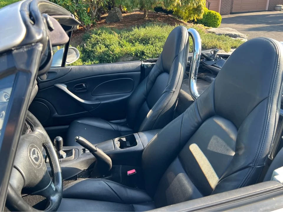 2002 Mazda NB MX-5 Miata - Image 6 of 11