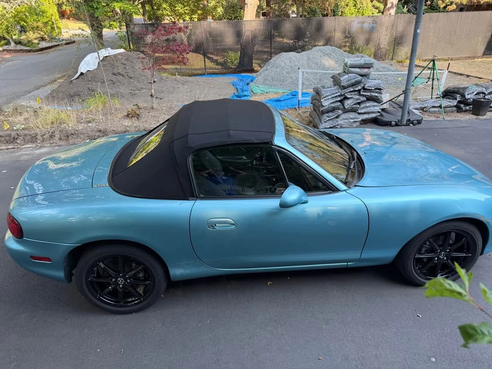 2002 Mazda NB MX-5 Miata - Image 3 of 20