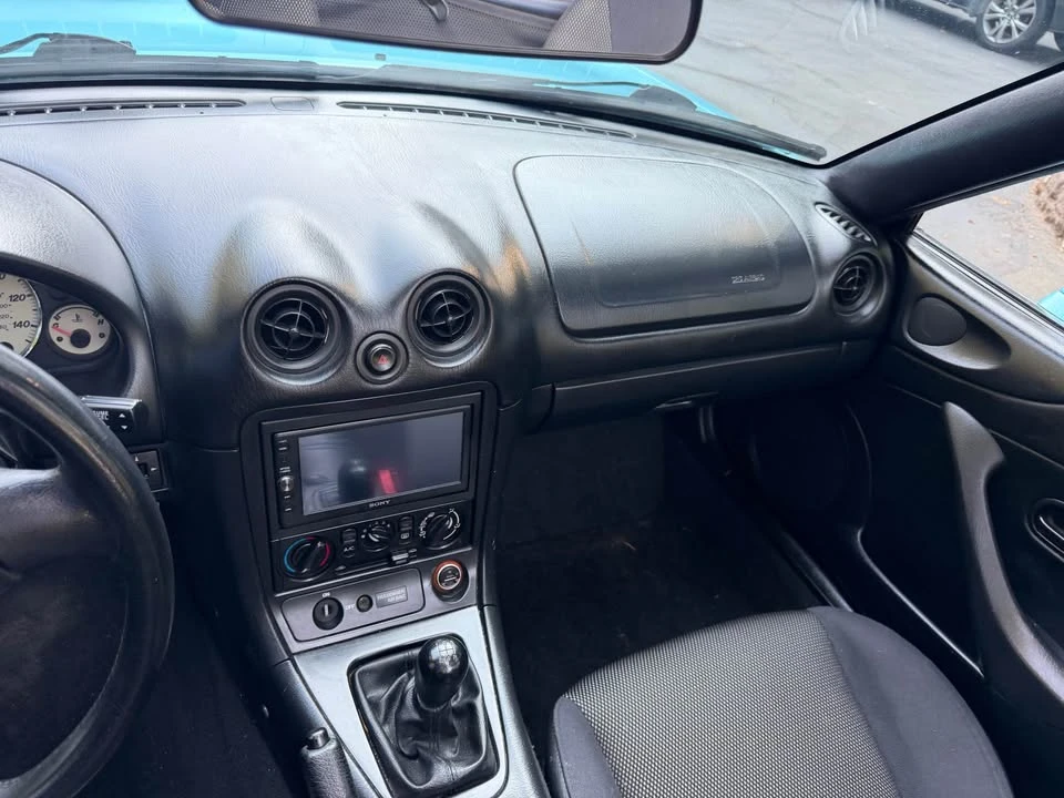 2002 Mazda NB MX-5 Miata - Image 8 of 20
