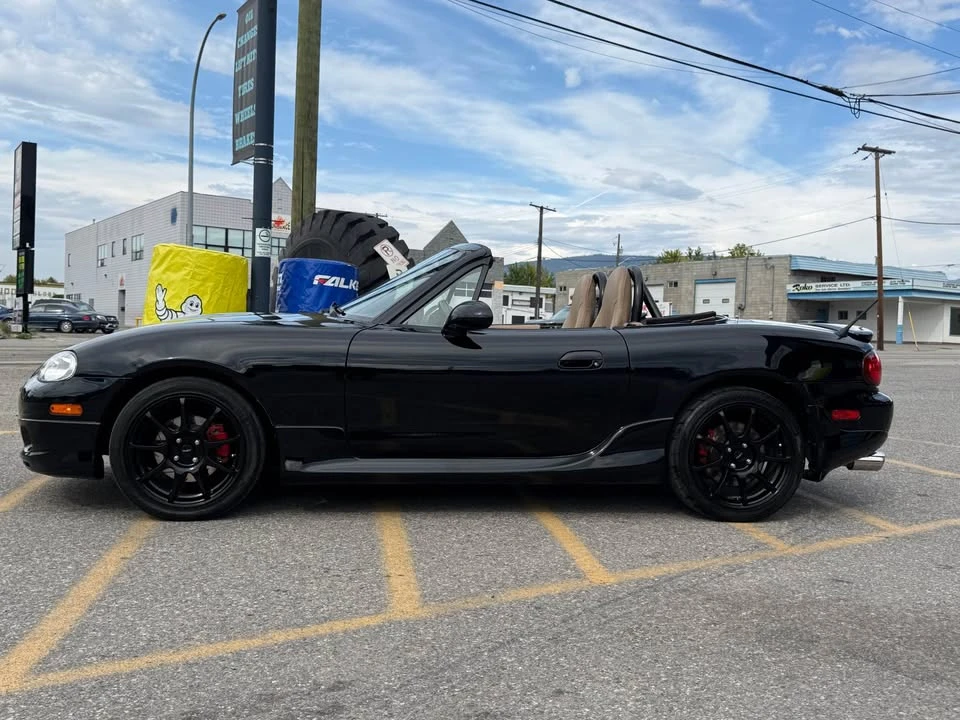 2002 Mazda NB MX-5 Miata - Image 4 of 15