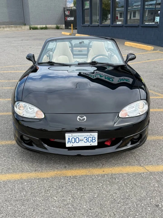 2002 Mazda NB MX-5 Miata - Image 2 of 15