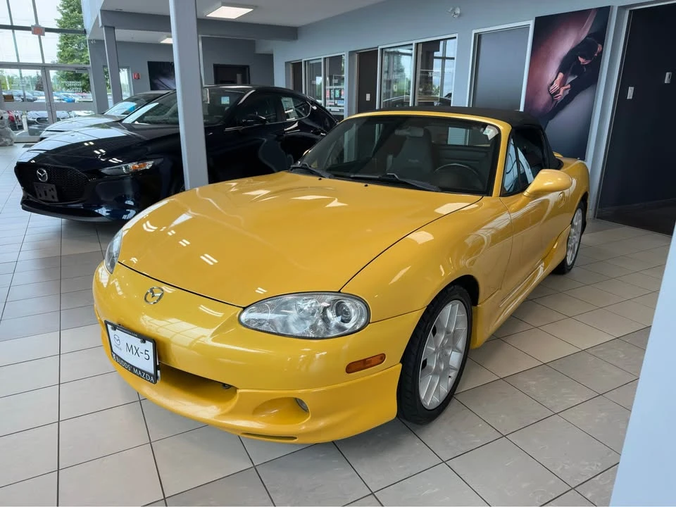 2002 Mazda NB MX-5 Miata - Image 3 of 14